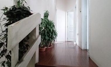 En Venta Casa en sector Carretas, cerca a Yanbal y Centro Comercial El Portal, Norte de Quito