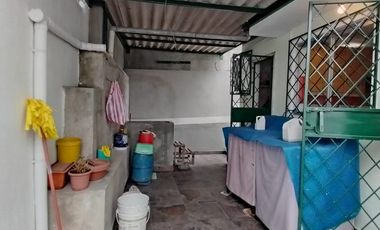 En Venta Casa en sector Carretas, cerca a Yanbal y Centro Comercial El Portal, Norte de Quito