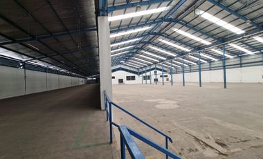 Dijual / Disewakan Gudang di Cawang Jakarta Timur  lengkap dengan Loading Dock