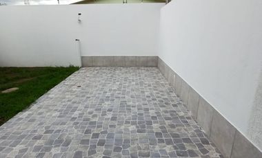 TUMBACOAMPLIA CASA DE ARRIENDO EN CONJUNTO, $760 INCLUIDA ALICUOTA