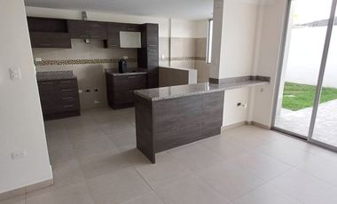 TUMBACOAMPLIA CASA DE ARRIENDO EN CONJUNTO, $760 INCLUIDA ALICUOTA