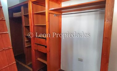 Leon Propiedades vende parcela con casa en sector Lo Águila centro, Curacaví.