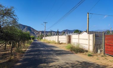 Leon Propiedades vende parcela con casa en sector Lo Águila centro, Curacaví.