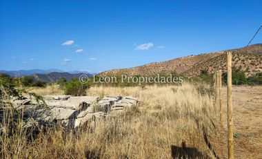 Leon Propiedades vende parcela con casa en sector Lo Águila centro, Curacaví.