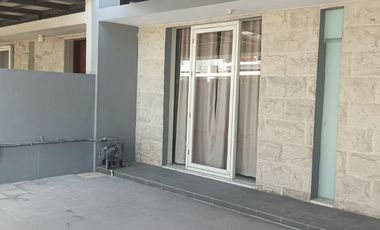 JUAL Rumah 2 Lantai Minimalis Topaz Pondok Tjandra MERR dekat Clubhouse