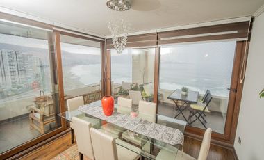 SE VENDE DEPTO EN EDIFICIO ALTO CAVANCHA.