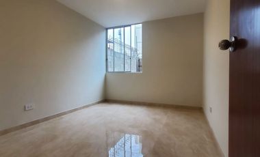 Departamento Remodelado Con Ascensor Y Gas Natural Cerca De Las Malvinas