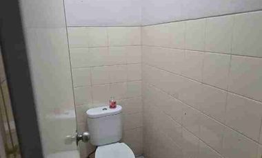 Disewakan RUKO 3 LAntai 1/2