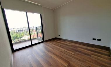 Av. Vicuña Mackenna Poniente con Serafín Zamora