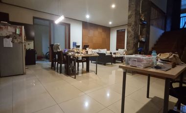 Dijual Rumah Mewah Terawat Posisi Hook Siapa Huni di Sayap Jalan Garuda