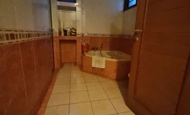 Dijual Rumah Mewah Terawat Posisi Hook Siapa Huni di Sayap Jalan Garuda