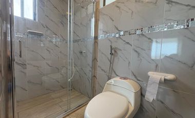 VENDO DEPARTAMENTO EN TERCER PISO CON AMPLIA TERRAZA
