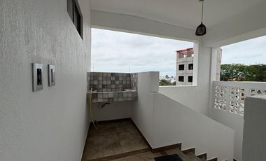 VENDO DEPARTAMENTO EN TERCER PISO CON AMPLIA TERRAZA