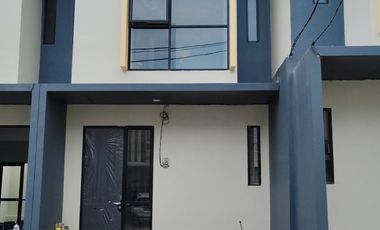 Rumah Baru 2 Lantai di Park Residence Taman Surya