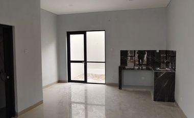 Rumah Baru 2 Lantai di Park Residence Taman Surya