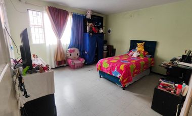 🚀 ¡Oportunidad 3 en 1! Inversión, Renta o Compra: Casa Multifuncional en Olaya