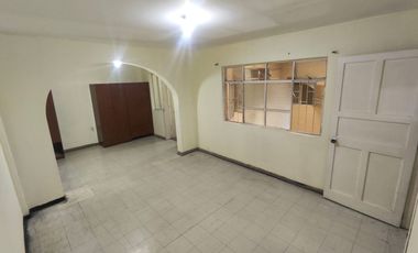 🚀 ¡Oportunidad 3 en 1! Inversión, Renta o Compra: Casa Multifuncional en Olaya