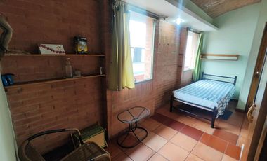 🏡 ¡Inversión u Hogar de Lujo Espacial! Casa de 3 Pisos en Villa Amalia 🚀