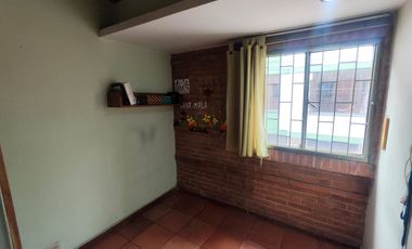 🏡 ¡Inversión u Hogar de Lujo Espacial! Casa de 3 Pisos en Villa Amalia 🚀