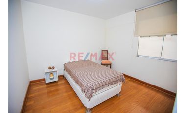 🏡 Departamento Familiar En Chacarilla – 4 Dormitorios, 3 Cocheras Y Gran Ubicación 📍