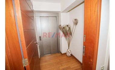 🏡 Departamento Familiar En Chacarilla – 4 Dormitorios, 3 Cocheras Y Gran Ubicación 📍