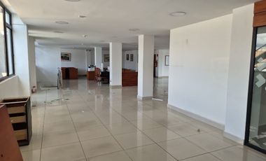 EDIFICIO EN VENTA SECTOR TOTORACOCHA