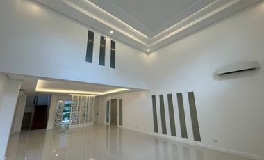 House Newly Renovated with Pool and Garden For Rent Dasmarinas Makati