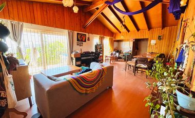 Se vende Casa en barrio abierto Rodelillo, Valparaíso.