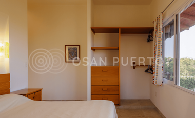 Residencia Panorámica con Vista al Mar en un Terreno Único de 1,180 m² en Punta Zicatela