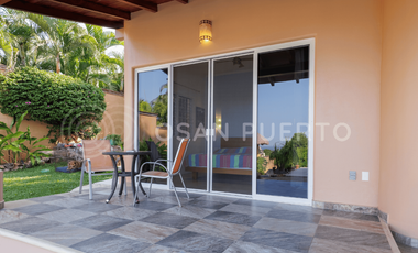 Residencia Panorámica con Vista al Mar en un Terreno Único de 1,180 m² en Punta Zicatela