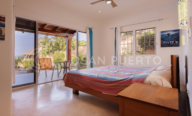 Residencia Panorámica con Vista al Mar en un Terreno Único de 1,180 m² en Punta Zicatela