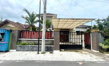 Rumah 2 lantai Juwiring Klaten dekat exit tol Klaten