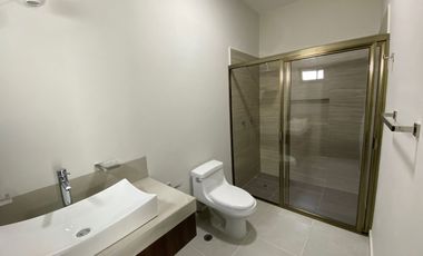 CASA EN RENTA CALLE RIO COATZACOALCOS, JARDINES DE TUXPAN