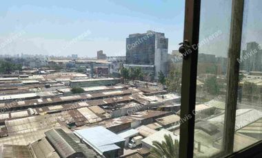 Se Vende Depto en Estación Central . Calle Obispo Manuel Umañas Salinas 033,  a 3 minutos del  Metro Universidad de Santiago
✔️Características:
Piso 9. 
34,83. Mts2 Totales. 
Terraza de 2,52mt2
1 Dormitorios.
1 Baño.
Living/ Comedor con desayunador.
1 Estacionamiento.
1 Bodega. 
Agua Caliente por Caldera. 
Piscina..
Parque Infantil.
Quincho.
Lavandería.

Hall de Entrada
Vigilancia 24/7.
✔️ Entorno:
Cercana a Locomoción.
Supermercados.
Ferias Libres.
Todo tipo de Comercios.
Cesfam.
Hospitales.
Colegios.
Jardines de Infancias.

💲Valor de Venta 58.000.000. Comisión del 2% Más IVA.
Se acepta todo medio de pago. 
MC Propiedades 
Tu aleada inmobiliaria

#Leasing 
#Creditos 
#ventas 
#arriendos 
#gestiondedocumentos #CapCut