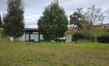 En Venta dentro de exclusiva Urbanización Privada en Challuabamba