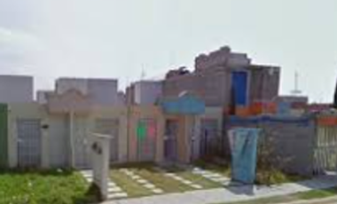 CASA DE REMATE BANCARIO EN REAL DE COSTITLAN EDOMEX...PAGALE DIRECTO AL BANCO