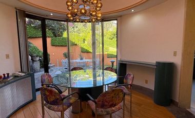 Casa en Renta en Bosque de las Lomas – Jardín Amplio + 4 Terrazas