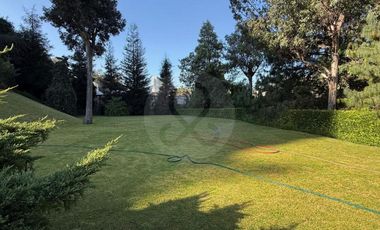 Casa en Renta en Bosque de las Lomas – Jardín Amplio + 4 Terrazas