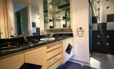 Casa en Renta en Bosque de las Lomas – Jardín Amplio + 4 Terrazas