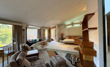 Casa en Renta en Bosque de las Lomas – Jardín Amplio + 4 Terrazas