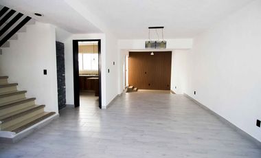 CASA EN VENTA EN FRACCIONAMIENTO PRIVADO ACACIAS TERAN