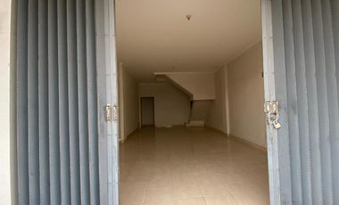 Di Sewakan Ruko Baru di Kalideres