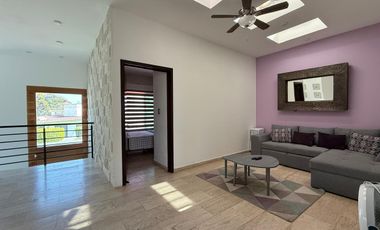 CASA EN VENTA EN FRACCIONAMIENTO LOMAS DE COCOYOC MORELOS