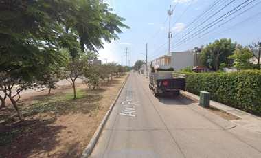 Casa en Av. Primavera 3031, Tlaquepaque, Jal.