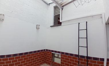 Casa en arriendo en Providencia en unidad cerrada
