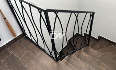 CASA EN VENTA EN CUAUTLANCINGO DE 3 HABITACIONES ROOF Y JARDIN