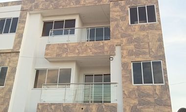 SE ARRIENDA APARTAMENTO 3 HABITACIONES  PARA ESTRENAR