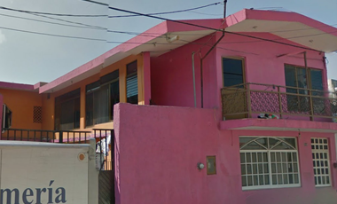 25, PROPIEDAD EN VENTA CON EXCELENTE PRECIO Y GRAN UBICACIÓN!!