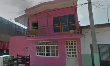 25, PROPIEDAD EN VENTA CON EXCELENTE PRECIO Y GRAN UBICACIÓN!!