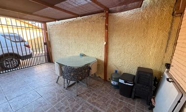 OPORTUNIDAD-VENTA DE CASA EN LA VIÑITA III-EL PALOMAR